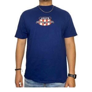 Single stitch vintage Levi’s Tshirt